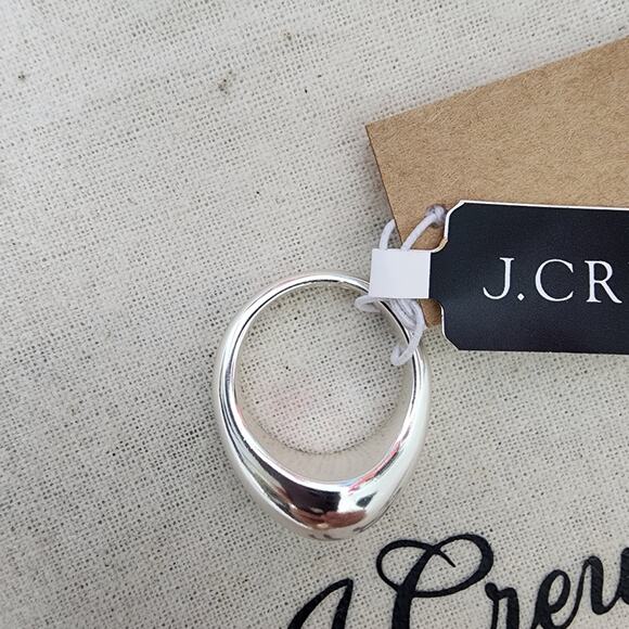 NEW J. Crew Chunky Sculptured Orb Dome Ring Silver Mirror Size 5 - Picture 4 of 8